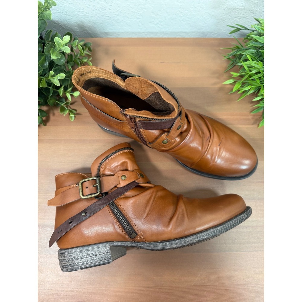 Miz Mooz Lagos Leather Width Buckled Ankle Boots Size 38